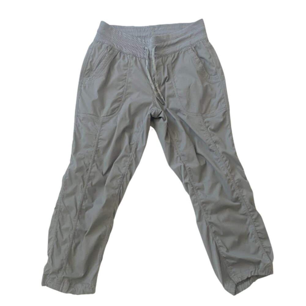 North Face womens hiking capri 95% Nylon 5% elastane Small